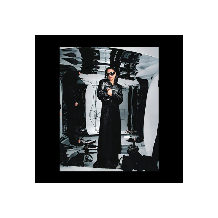 ERIKA DE CASIER - Still