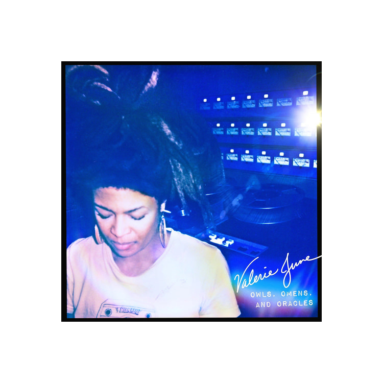 VALERIE JUNE - Owls. Omens & Oracles (Canary Yellow Vinyl) (I)