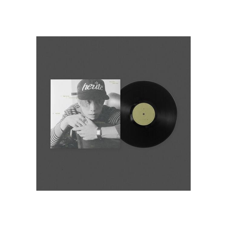 MARK TUAN - Silhouette